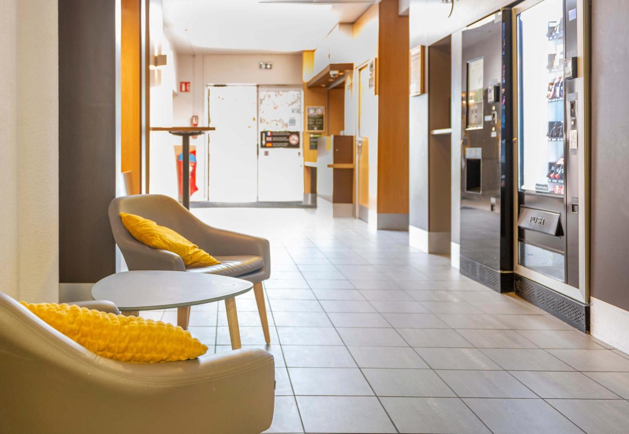 B&B Hotel Nantes Reze St Sebastien แซ็งต์-เซบาสเตียง-ซูร์-ลัวร์ ภายนอก รูปภาพ
