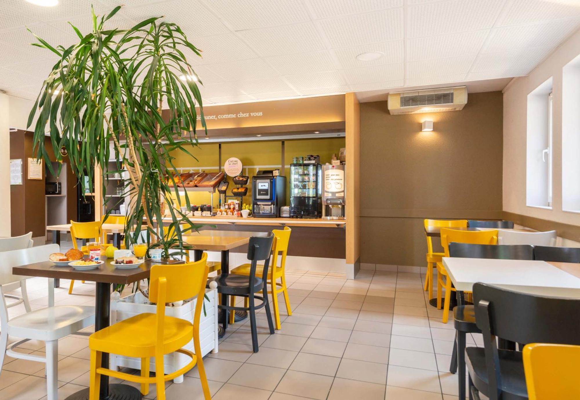 B&B Hotel Nantes Reze St Sebastien แซ็งต์-เซบาสเตียง-ซูร์-ลัวร์ ภายนอก รูปภาพ